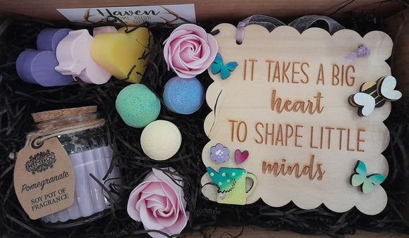 IT TAKES A BIG HEART - TEACHER  Gift Box